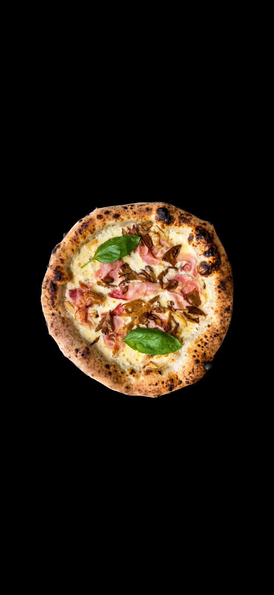 Pizza la 30 RON la Pizzeto. 