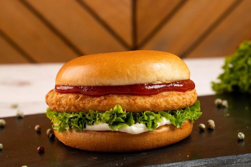 🔥 10 RON | Mini Chicken Burger | 230 gr.